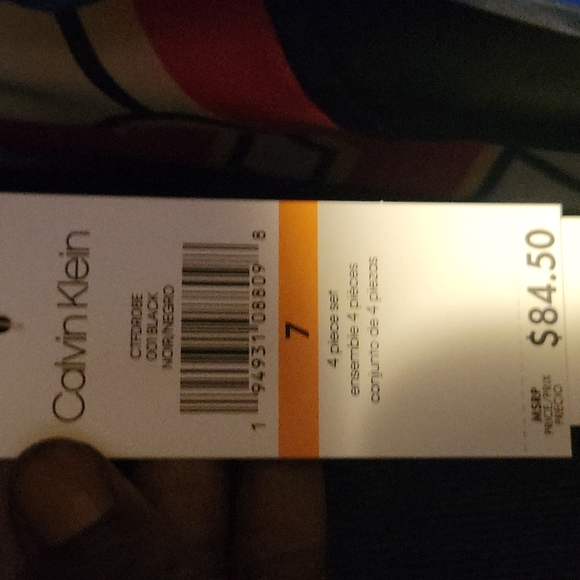 Boy's suit - Picture 3 of 3